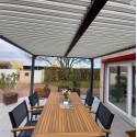 Bioklimatische Pergola Habrita 21,5 m2 Aluminium Anthrazit und Dach mit Ecru-Lamellen